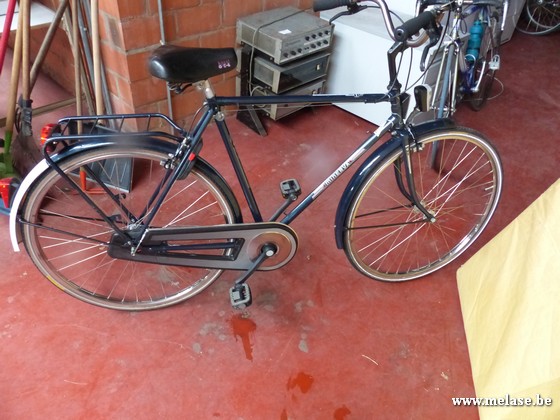 Herenfiets "Minerva"