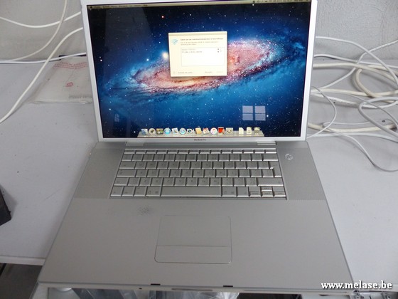 Laptop "Apple MacBook"