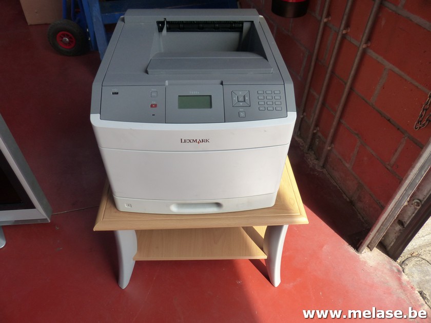 Salontafel + printer "Lexmark"