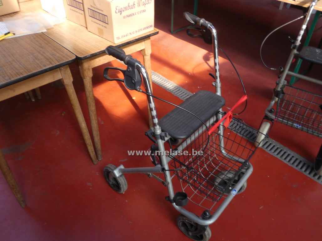 Rollator met 4 wielen