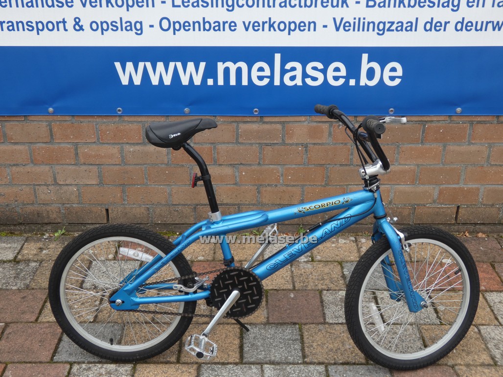 Cross/stuntfiets "Cleveland Scorpio"