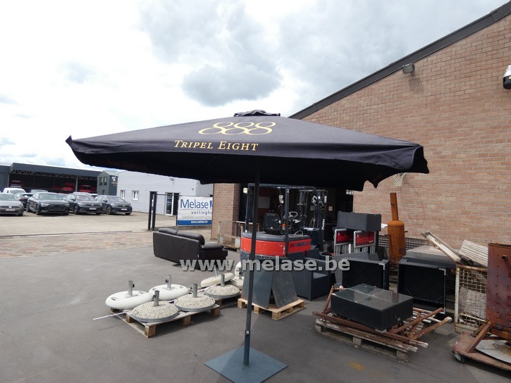 Parasol "Tripel 888"