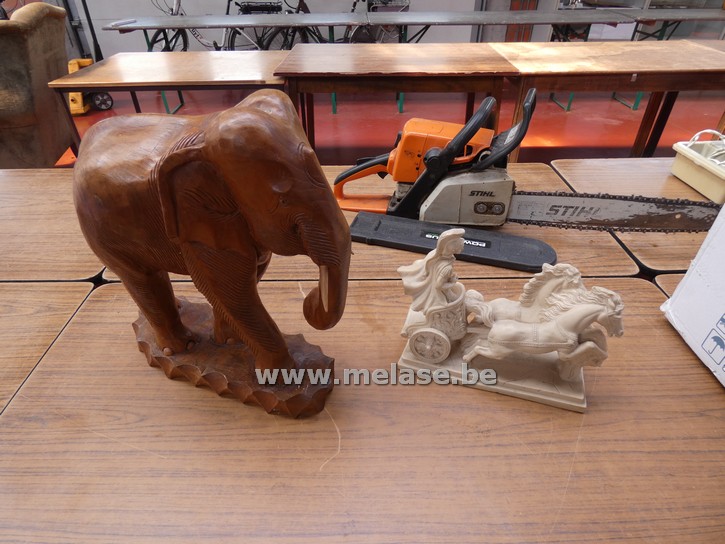 Houtsnijwerk "olifant"