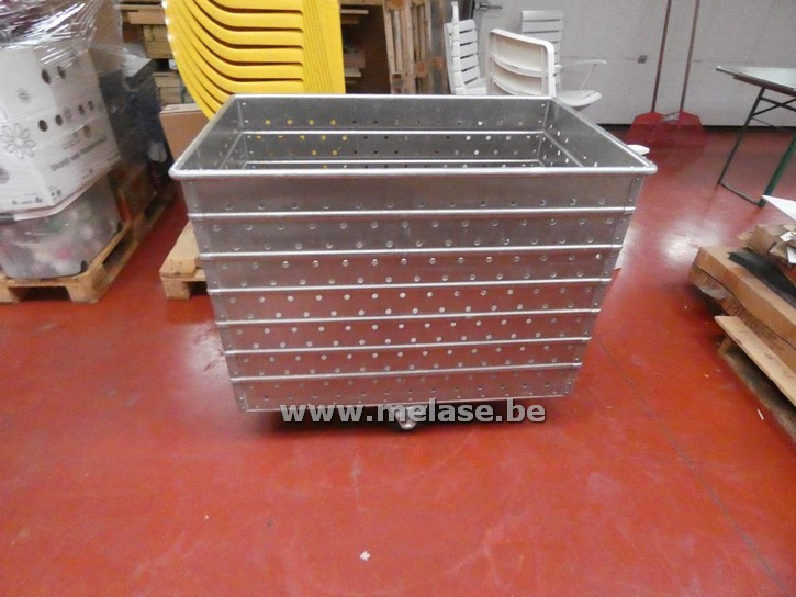 Metalen transportbak