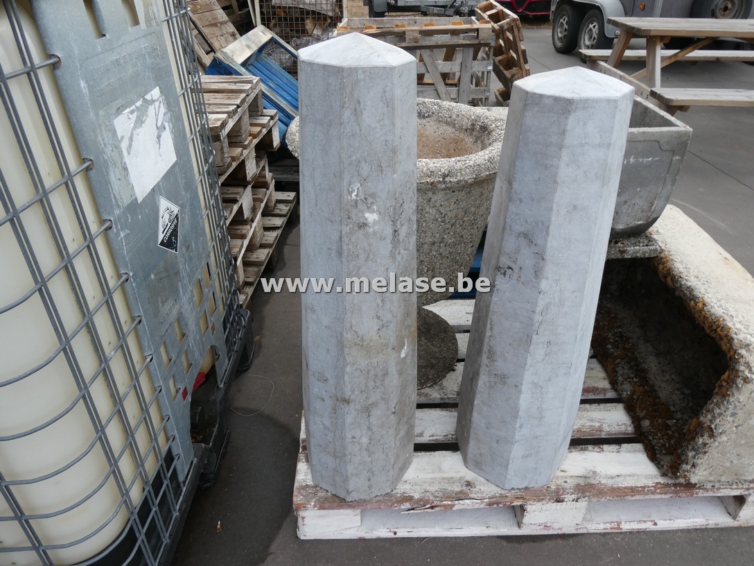 Betonnen ornamenten