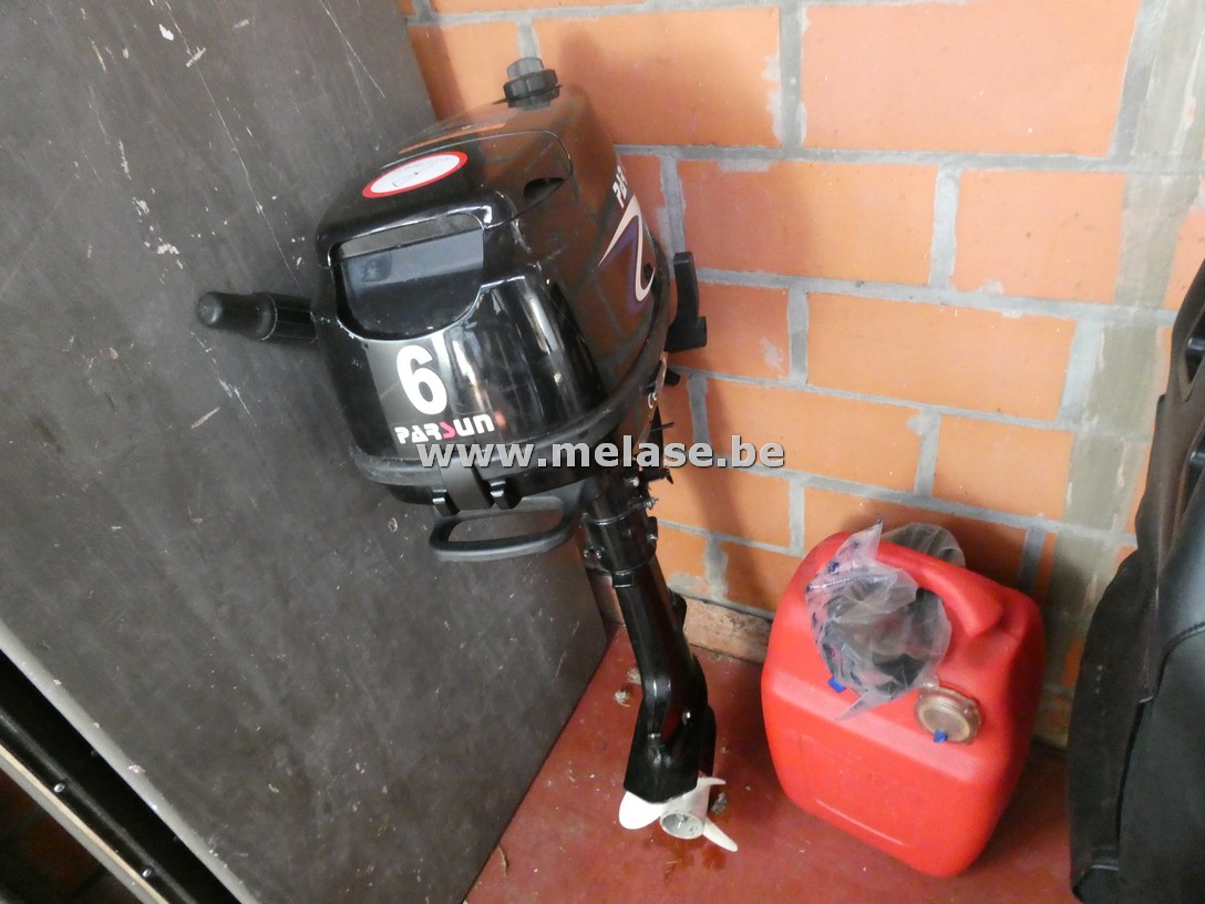 Buitenboordmotor "Parsun"