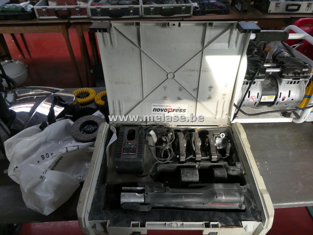 Perstang "Novopress"