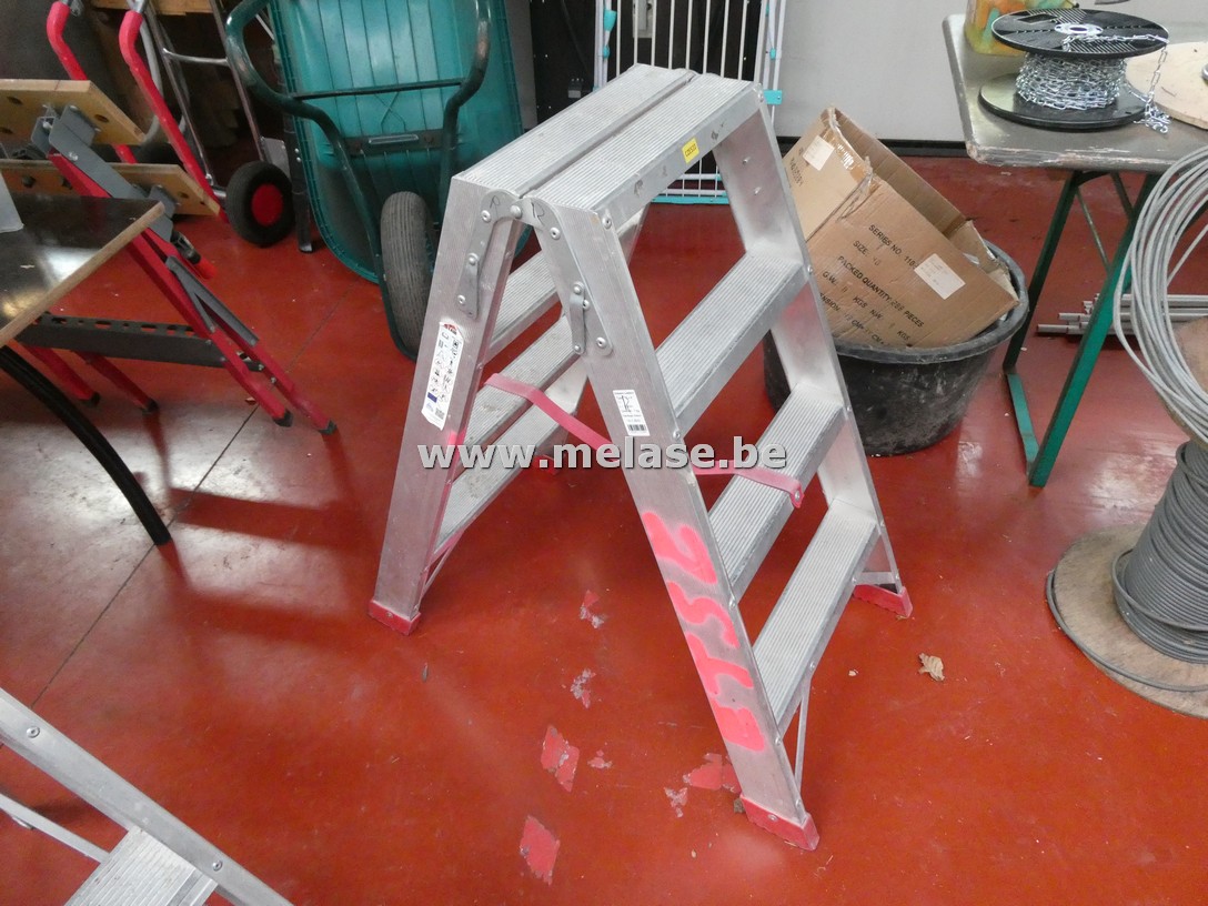 Trapladder "2x4 treden"