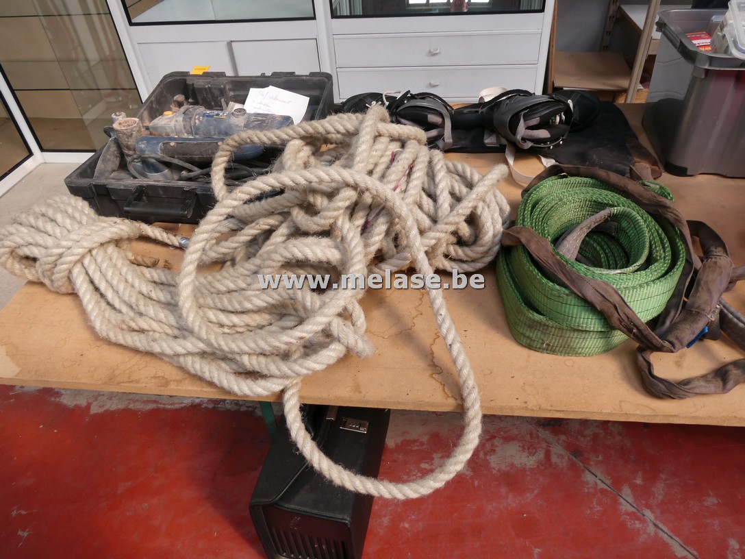 Hijsriemen en touw