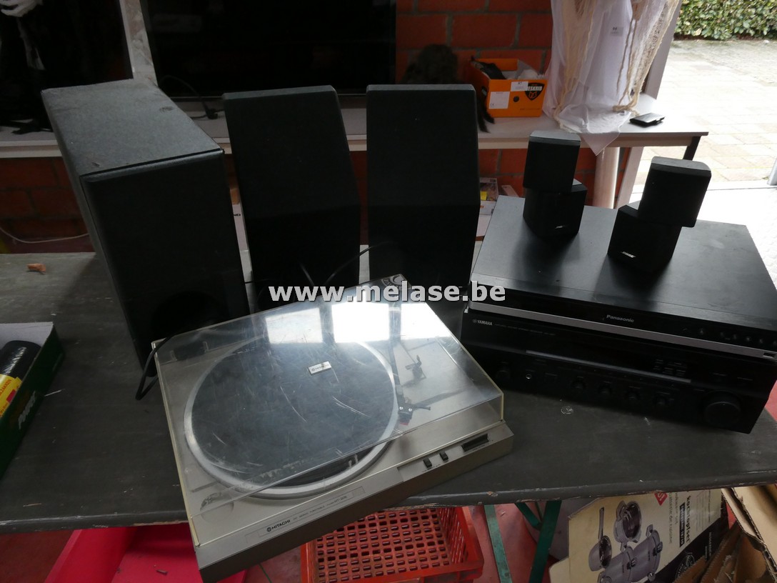 Stereo "Yamaha" met platenspeler "Hitachi"
