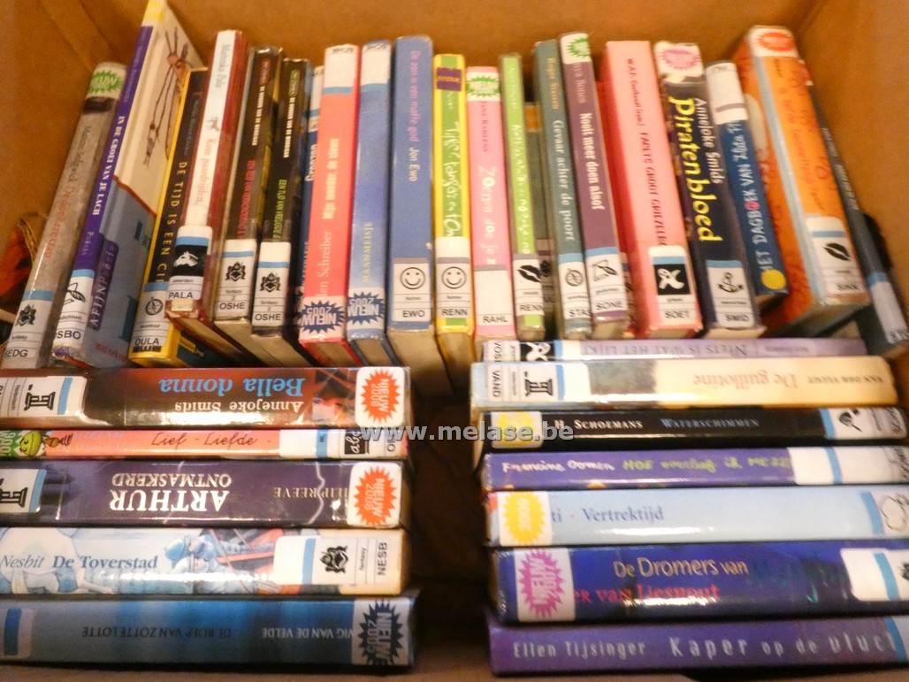 Doos jeugdboeken "14+"