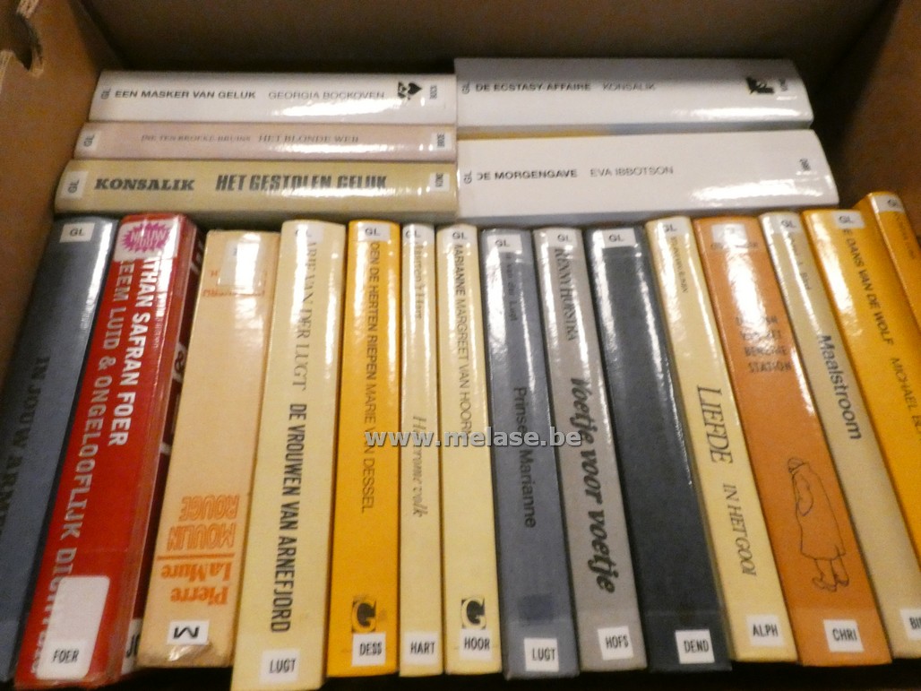 Doos boeken "varia - oud"