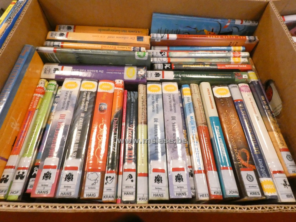 Doos jeugdboeken "14+"
