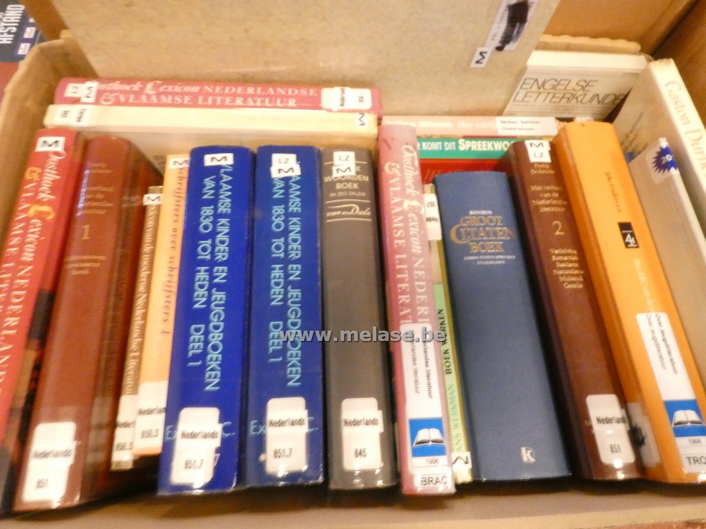 Doos boeken "literatuur"