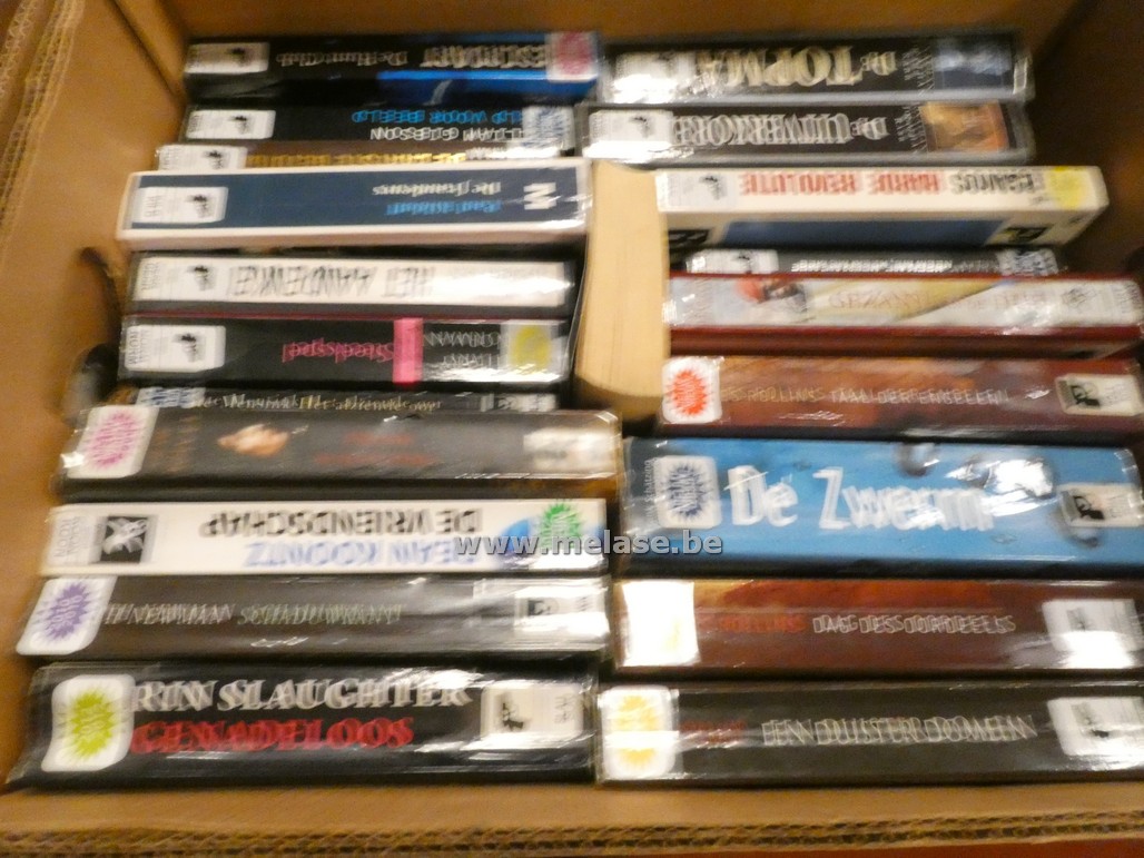 Doos boeken "Thrillers"