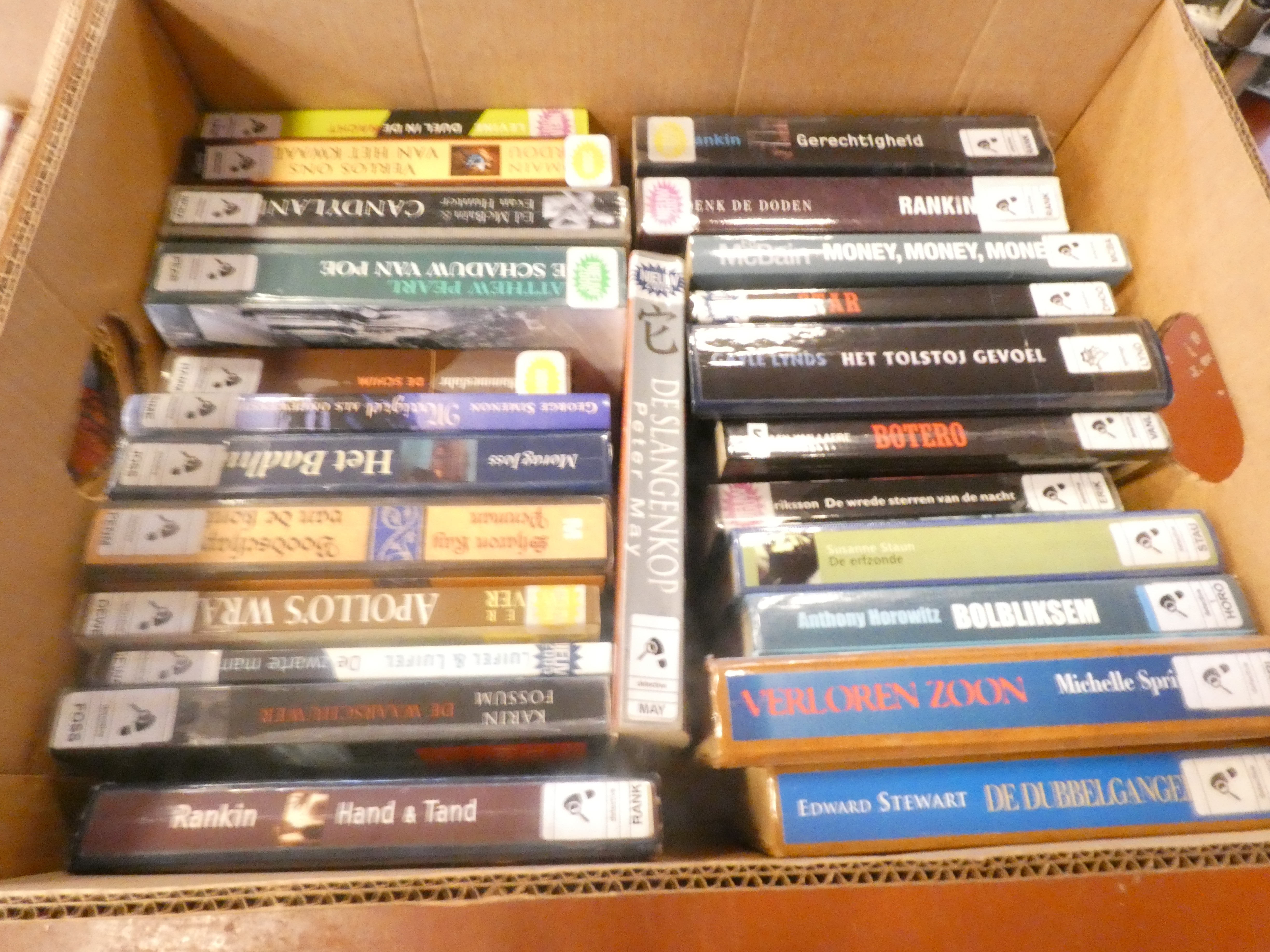 Doos boeken "Detectives"