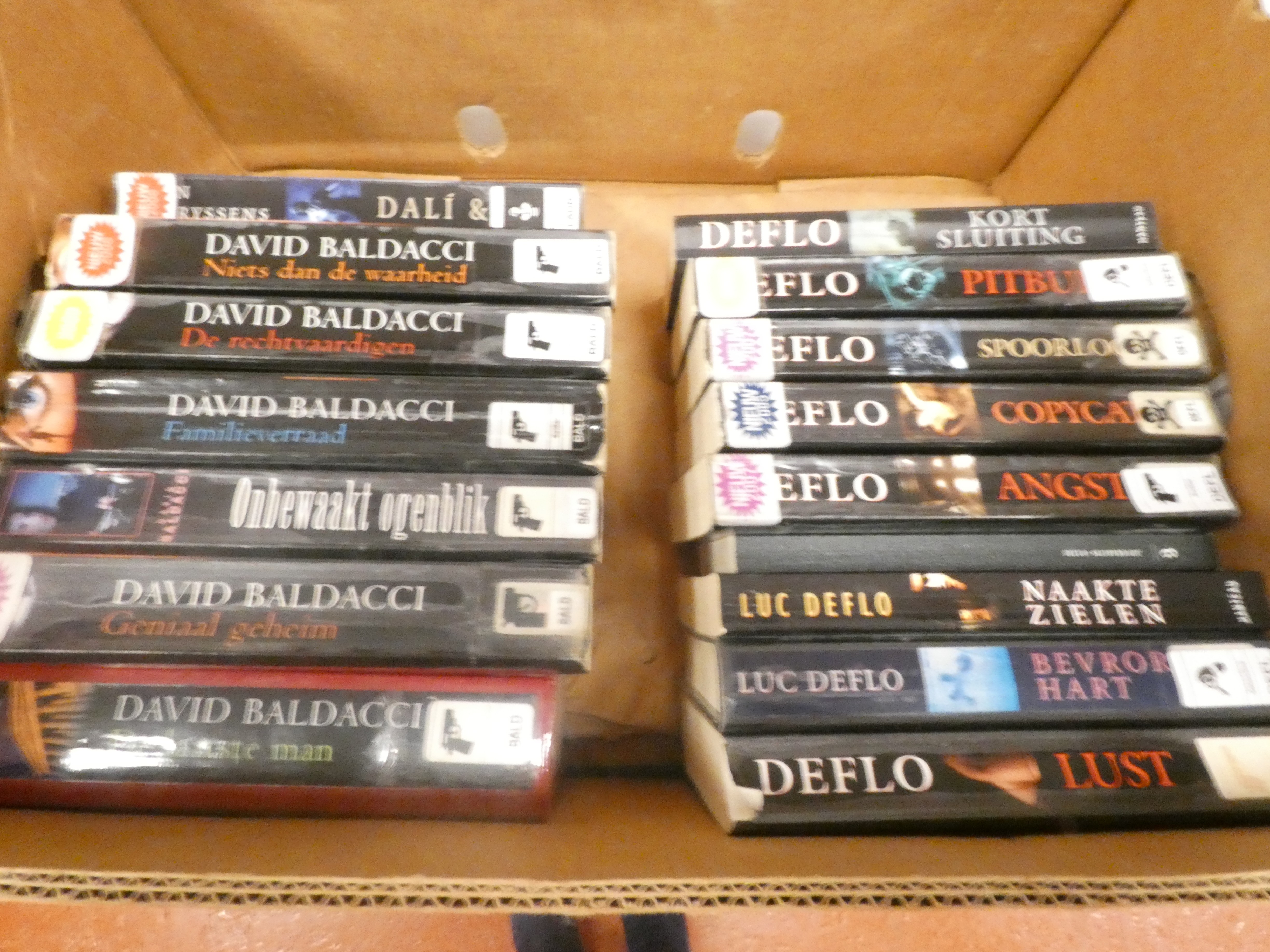 Doos boeken "Deflo - David Baldacci"