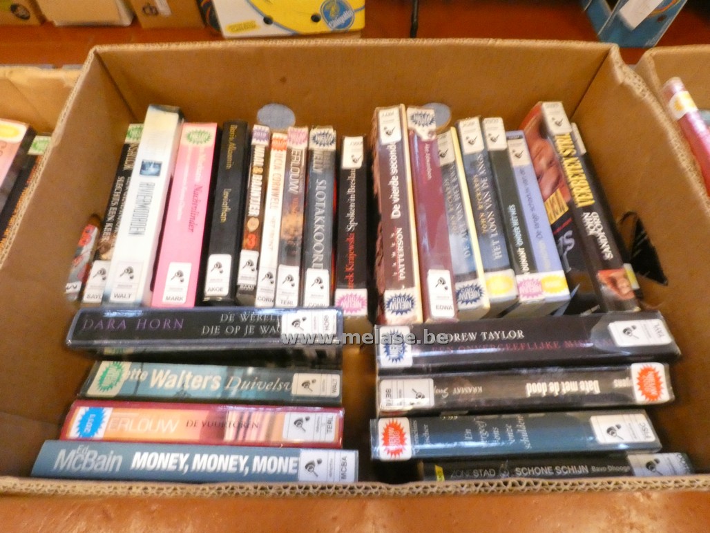Doos boeken "Detectives"