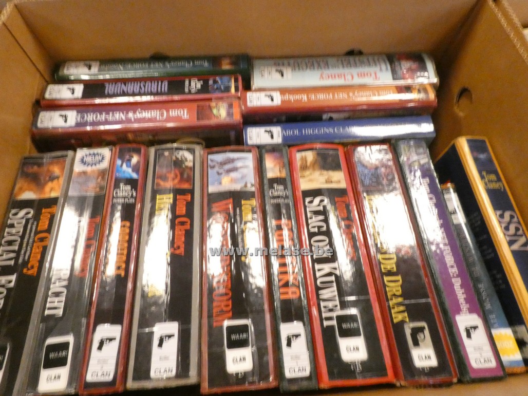 Doos boeken "Thrillers"
