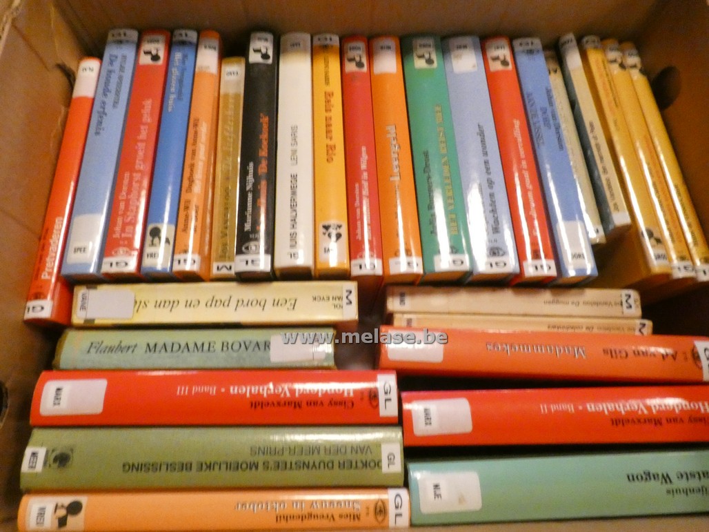 Doos boeken "varia - oud"