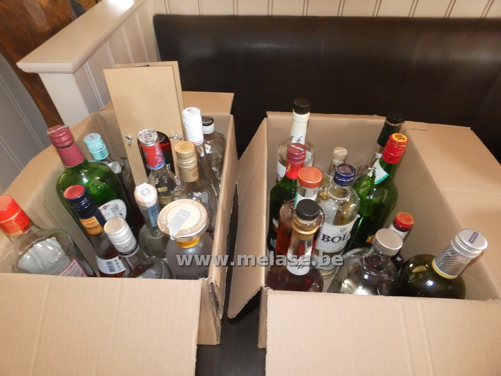 Sterke drank "aangestoken flessen"