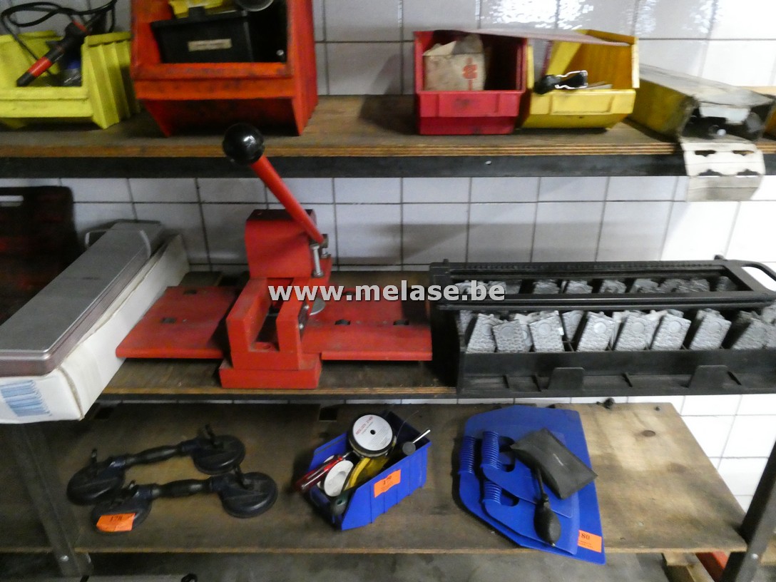 Platenpers + nummerplaten