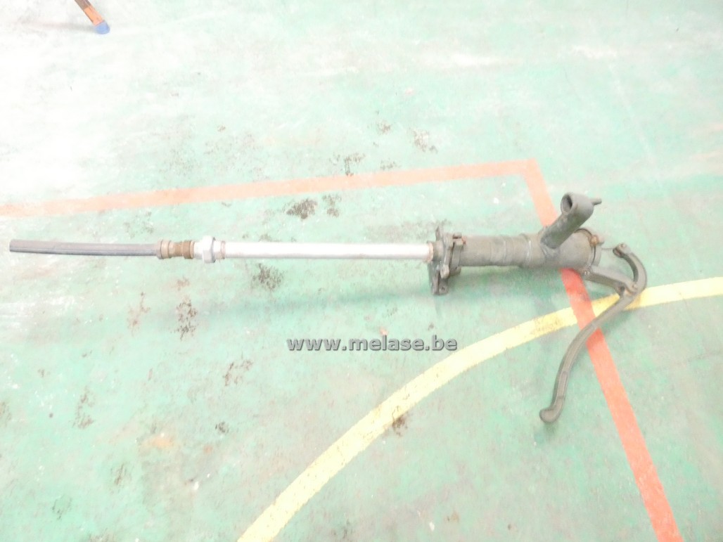 Handpomp voor waterput