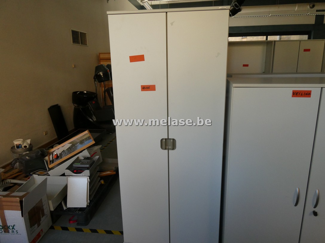 Dossierkast met hangsysteem