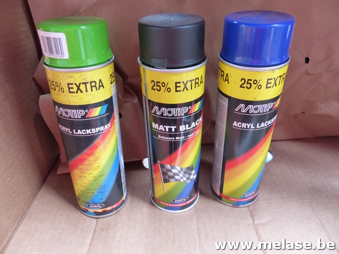 Spuitbussen "Motip - acryl lackspray + Matt Black"