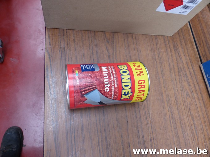 Afbijtmiddel "Bondex"