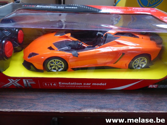 Auto op afstandsbediening "XF-car - oranje"