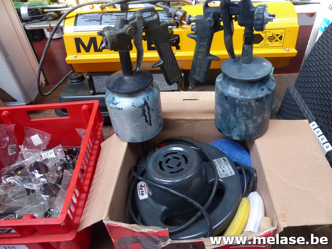Poliermachine + 2 verfspuiten