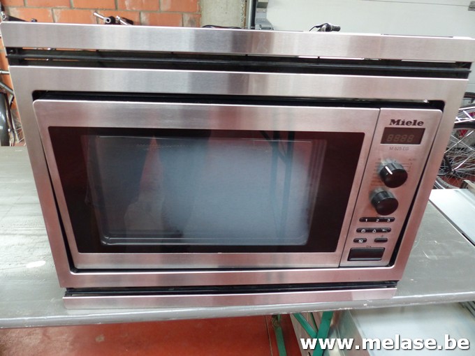 Inbouw microgolfoven "Miele"