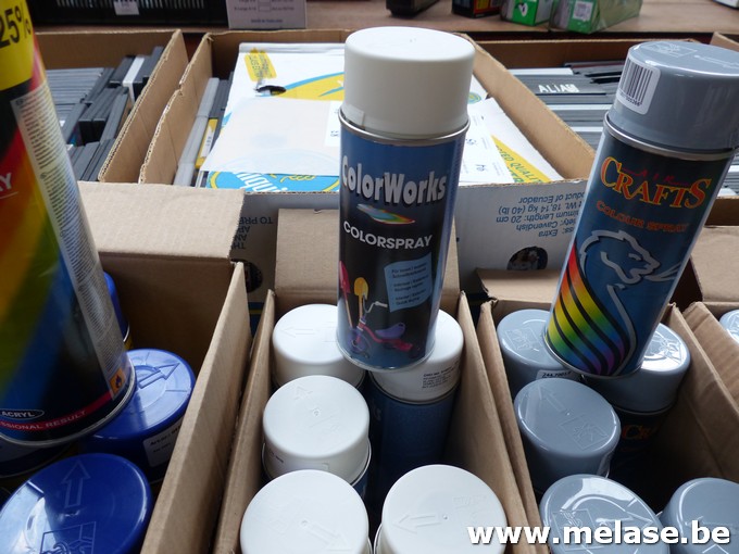 Color spray "wit zijdeglans - RAL9010"
