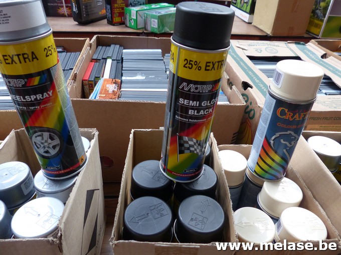 Color spray "Motip - semi-gloss black"