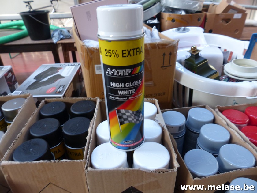 Lakspray "Motip - high gloss white"