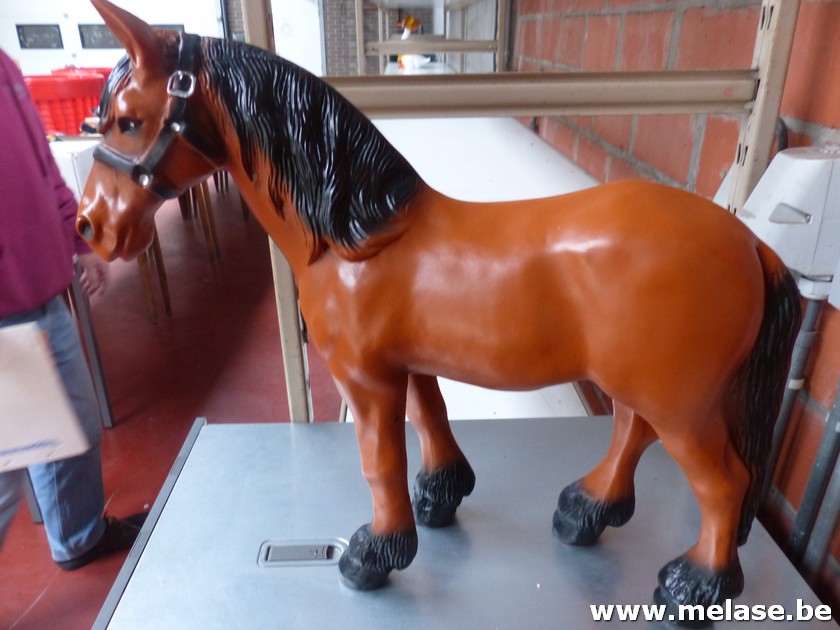 Beeld "bruin paard"