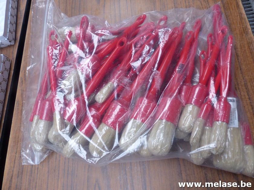Ronde wegwerpborstels "rood"