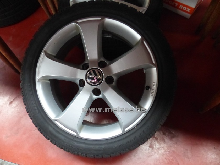 Autobanden + velg "VW"