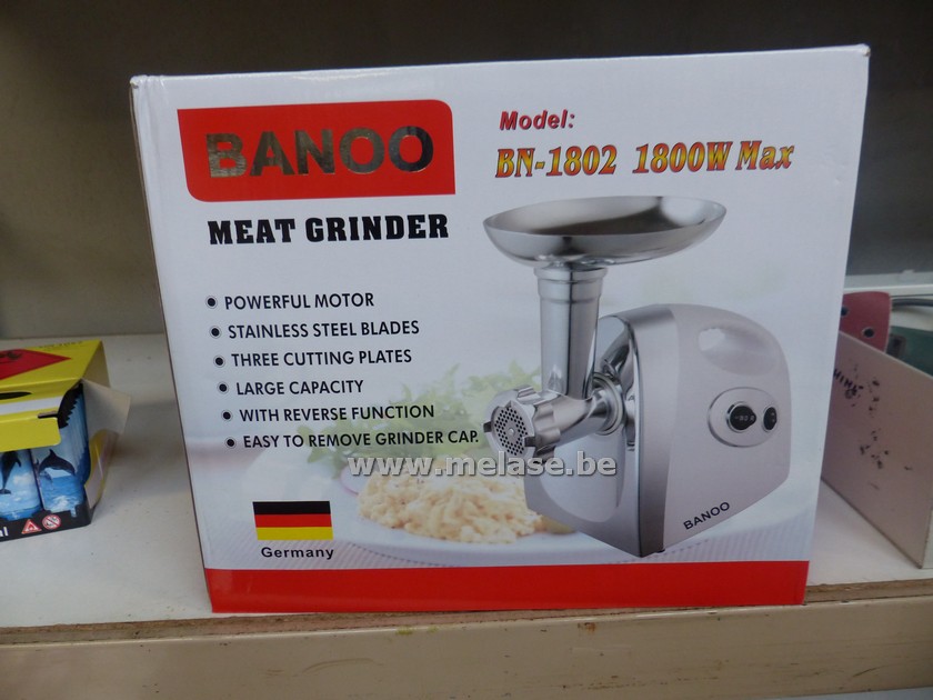 Vleesmolen "Banoo"