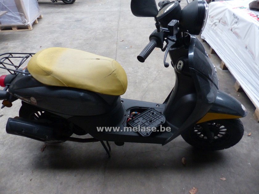Scooter "Razzo"