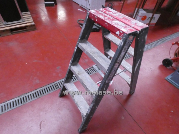 Trapladder "2x4 treden"