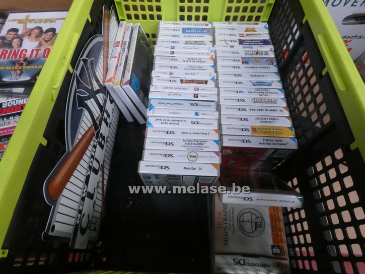 Doos WII en Nintendo DS spelen