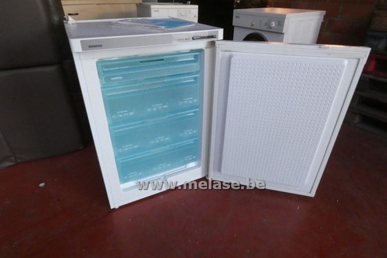 Melase Auctions