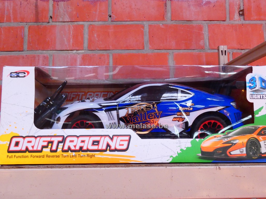 Drift racing auto op afstandsbediening