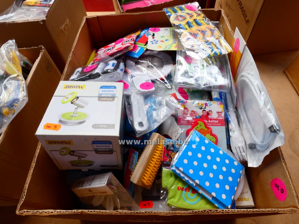 Doos varia "kindergadgets"
