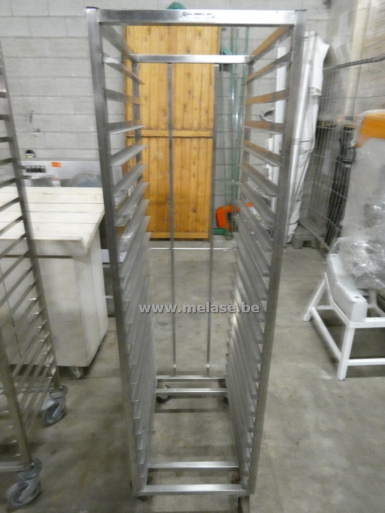 Platenkar in inox op wielen