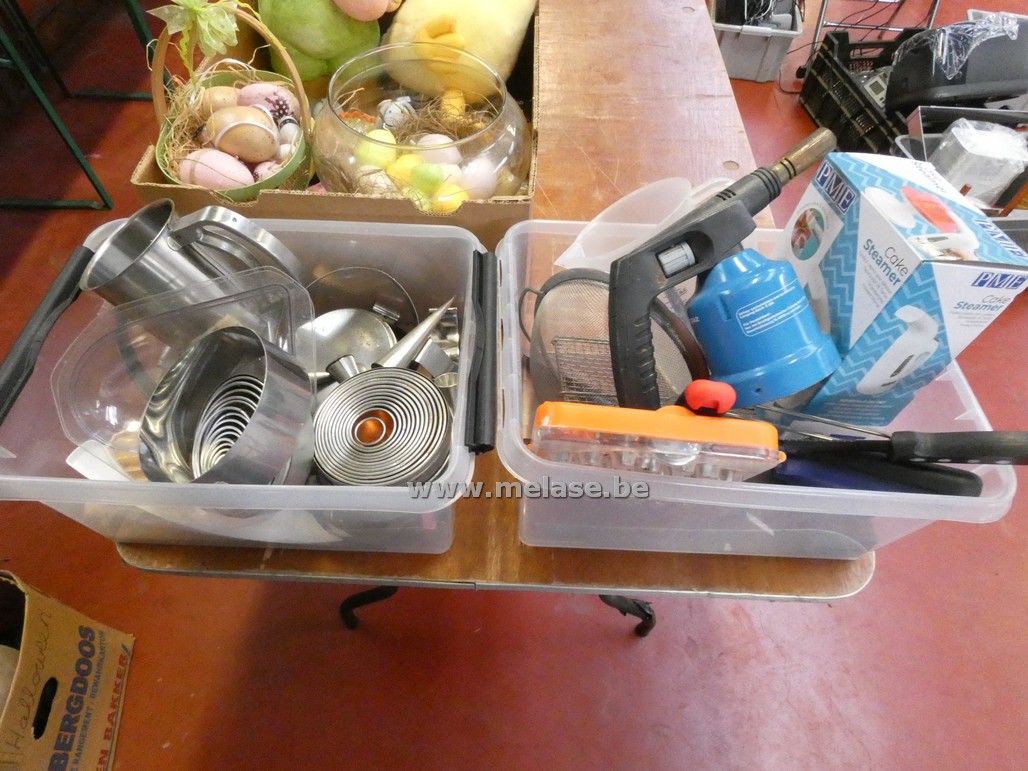 Div. klein bakkerijmateriaal