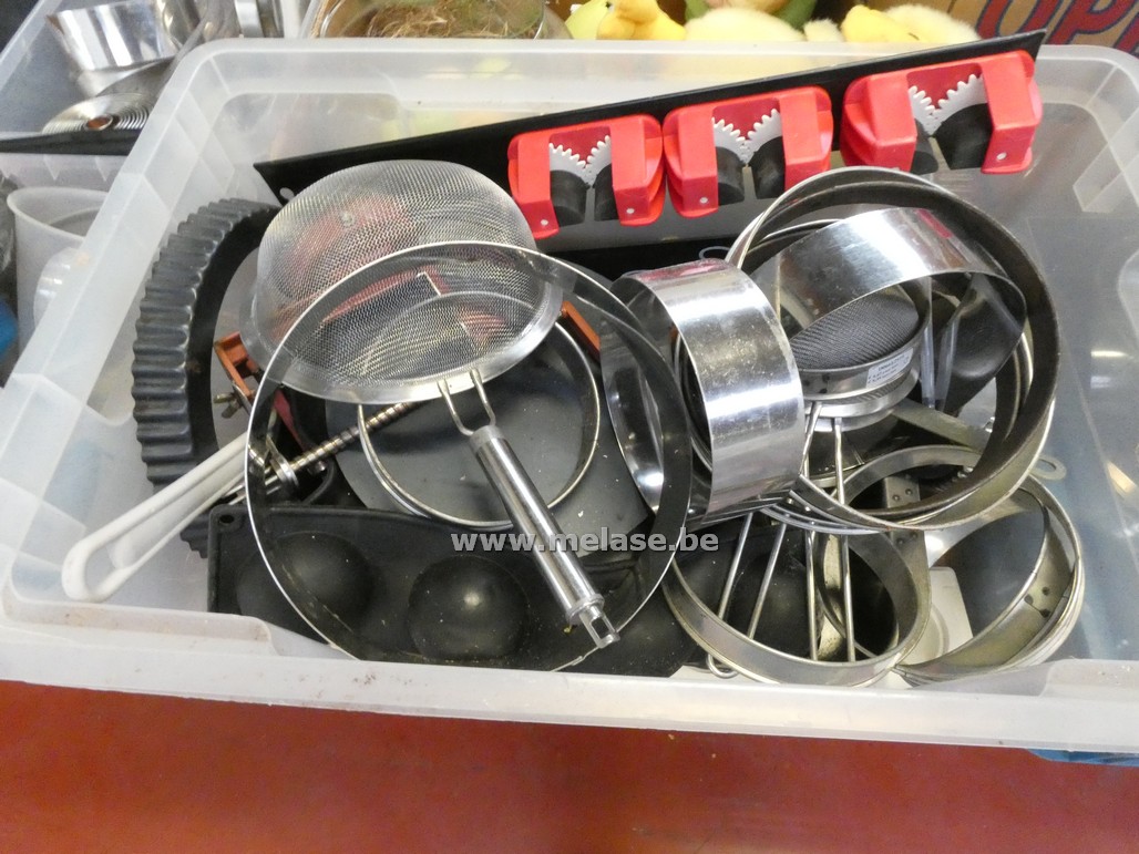 Div. groter bakkerijmateriaal