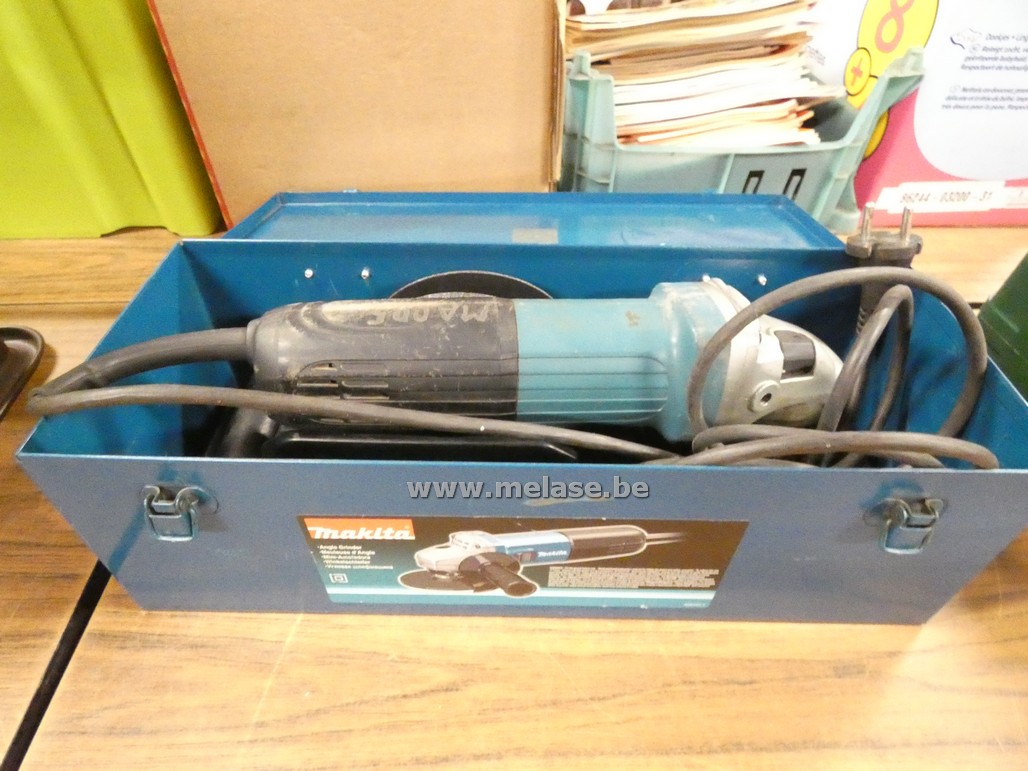 Haakse slijper "Makita"